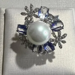 ANEL PEROLA - CRISTAIS AZUIS CRAVEJADO DE ZIRCONIAS BRANCO - BANHO DE RÓDIO BRANCO