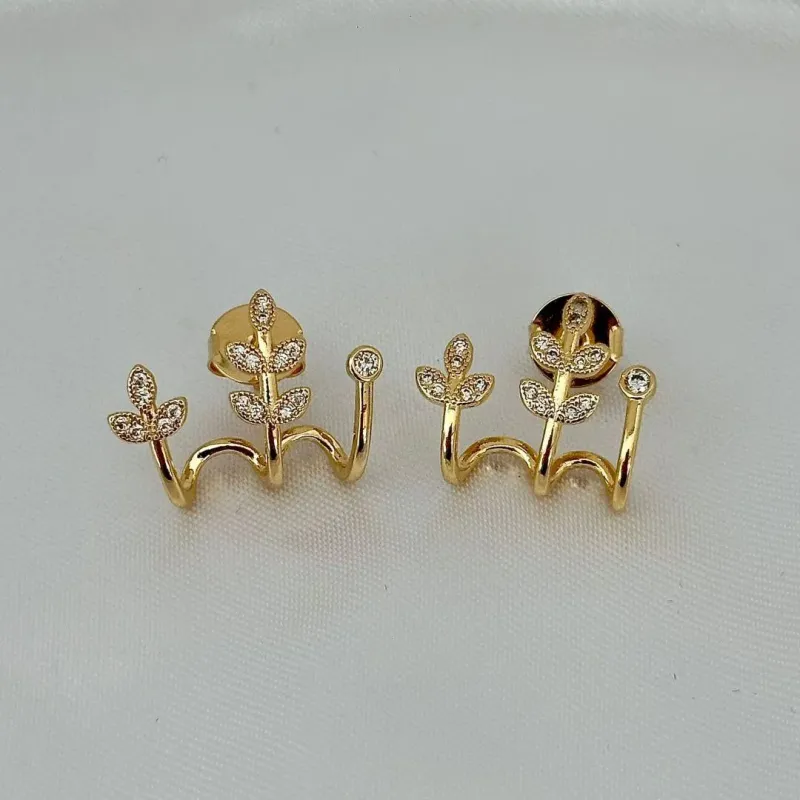 BRINCO FOLHAS - ZIRCONIA BRANCAS - BANHO OURO 18K