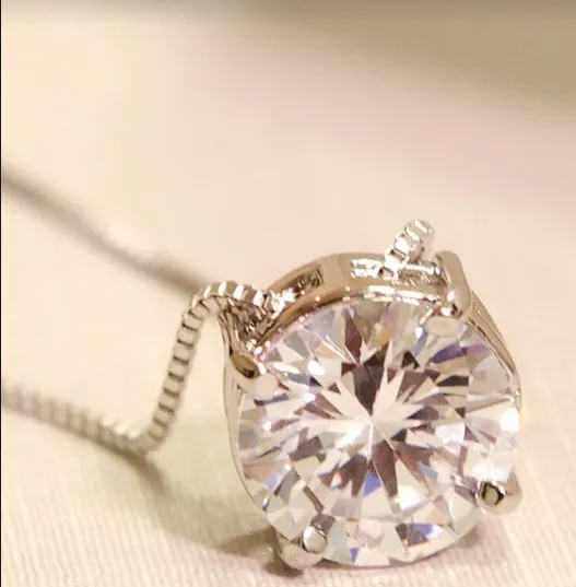 COLAR PONTO LUZ PEQUENO OURO BRANCO