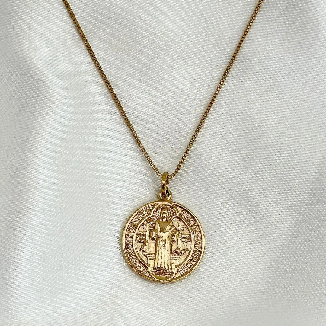 COLAR PINGENTE SÃO BENTO - BANHO OURO 18K
