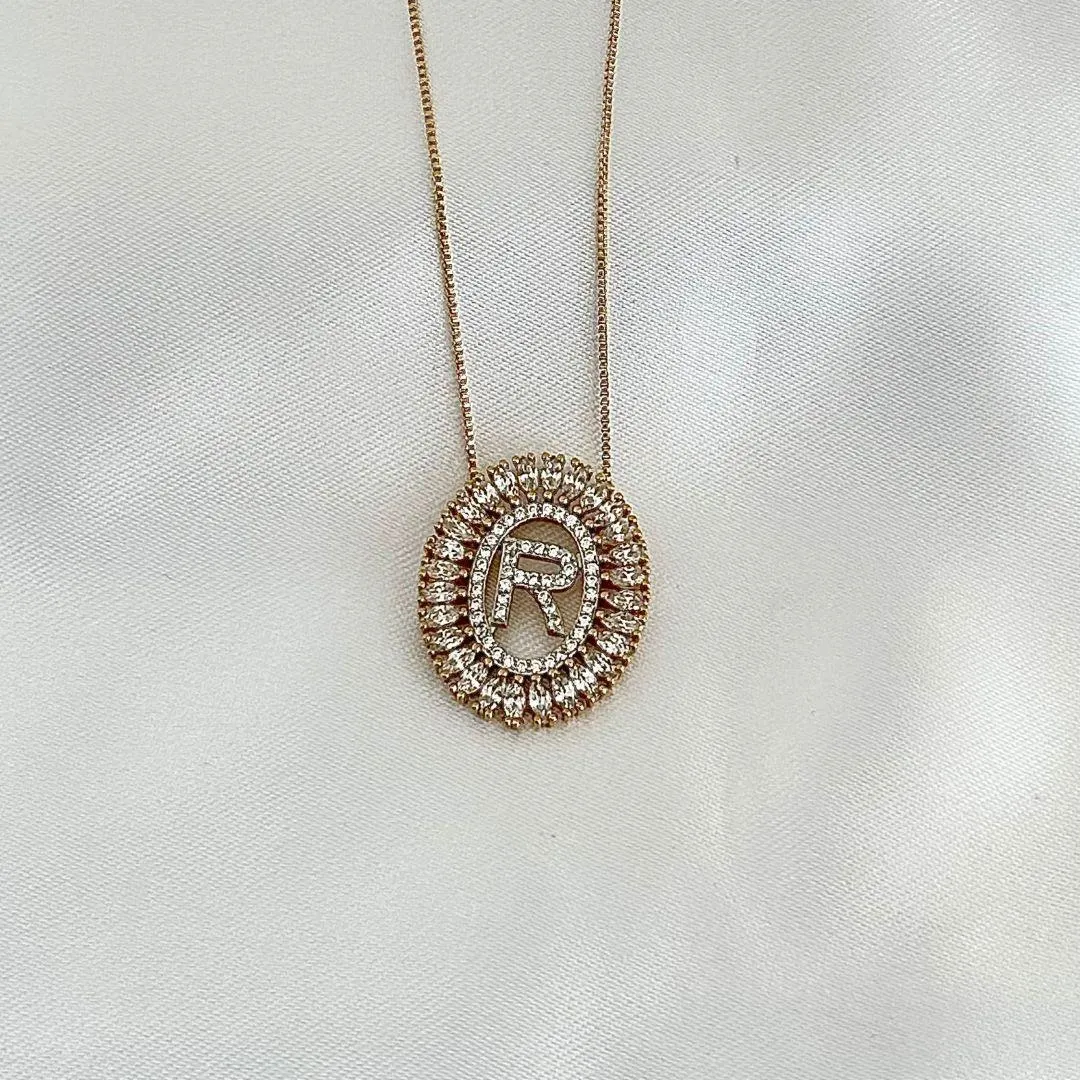 COLAR CRAVEJADO - ZIRCONIAS BRANCA - LETRA R -  BANHO OURO 18K