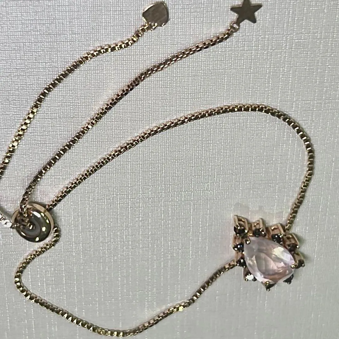 PULSEIRA REGULÁVEL - GOTA QUARTZO ROSA - BANHO OURO 18K