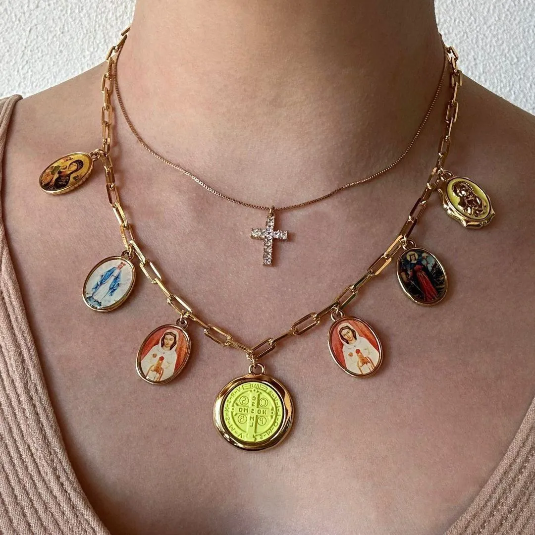 COLAR MEDALHAS SANTOS - BANHO DE OURO 18K