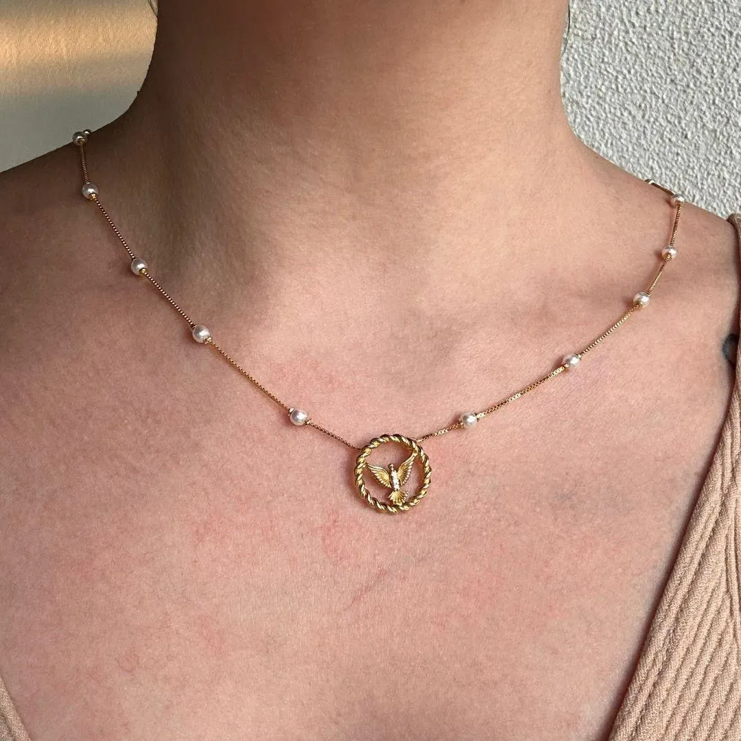 COLAR ESPIRITO SANTO COM PEROLA - BANHO OURO 18K