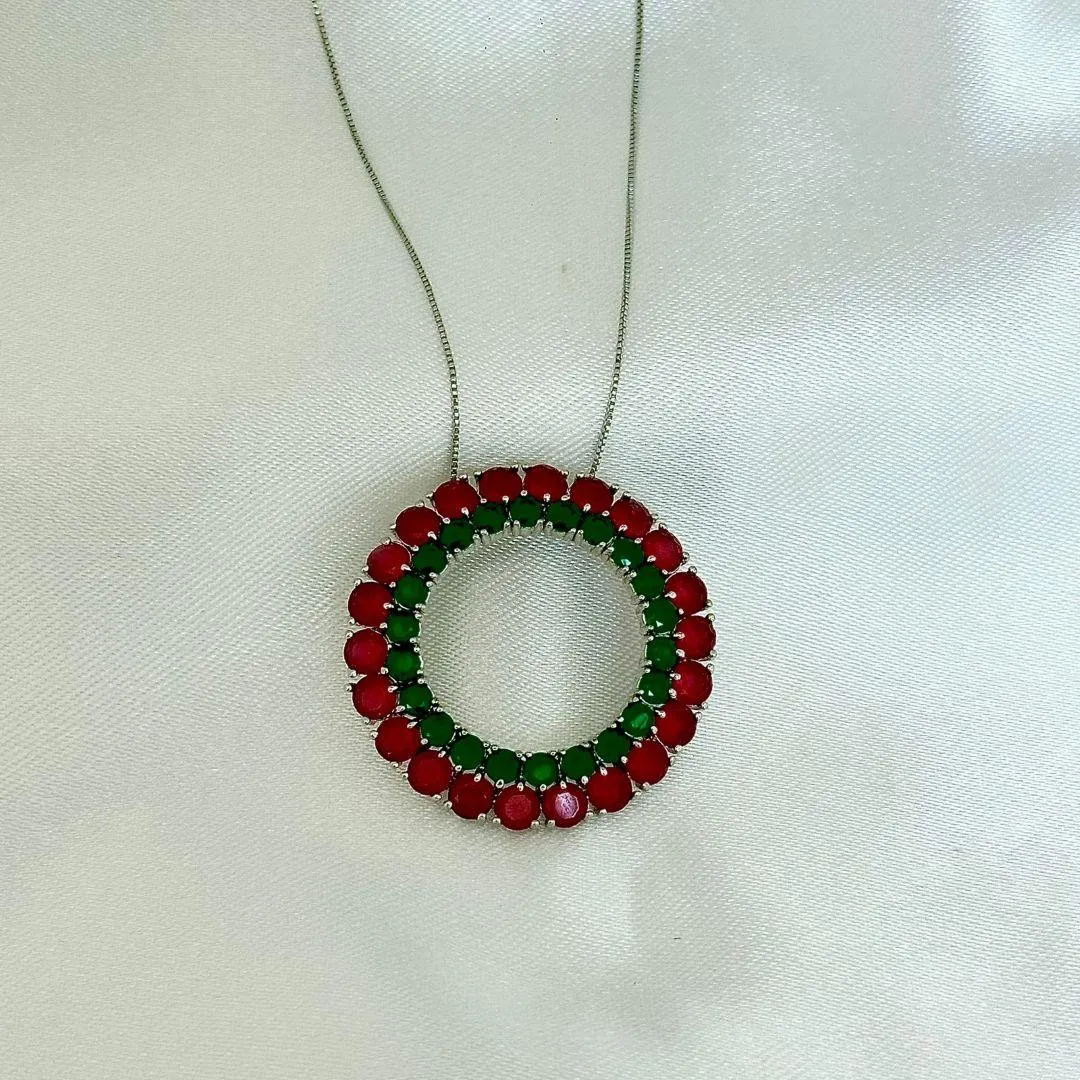 COLAR MANDALA - CRISTAL ESMERALDA E RUBI - BANHO RODIO BRANCO