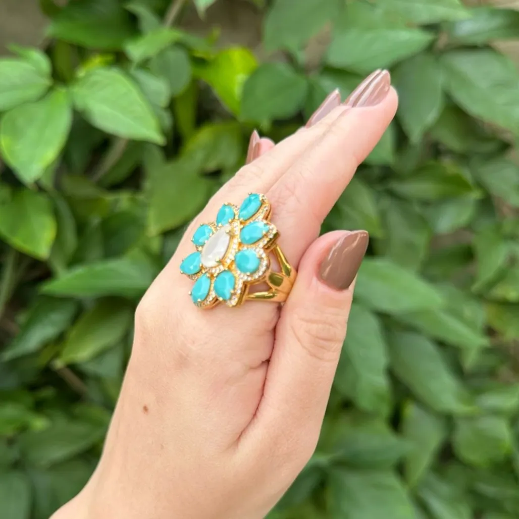 ANEL GOTAS - PEDRA TURQUESA - CRAVEJADO COM MICROZIRCONIAS - BANHO OURO 18K