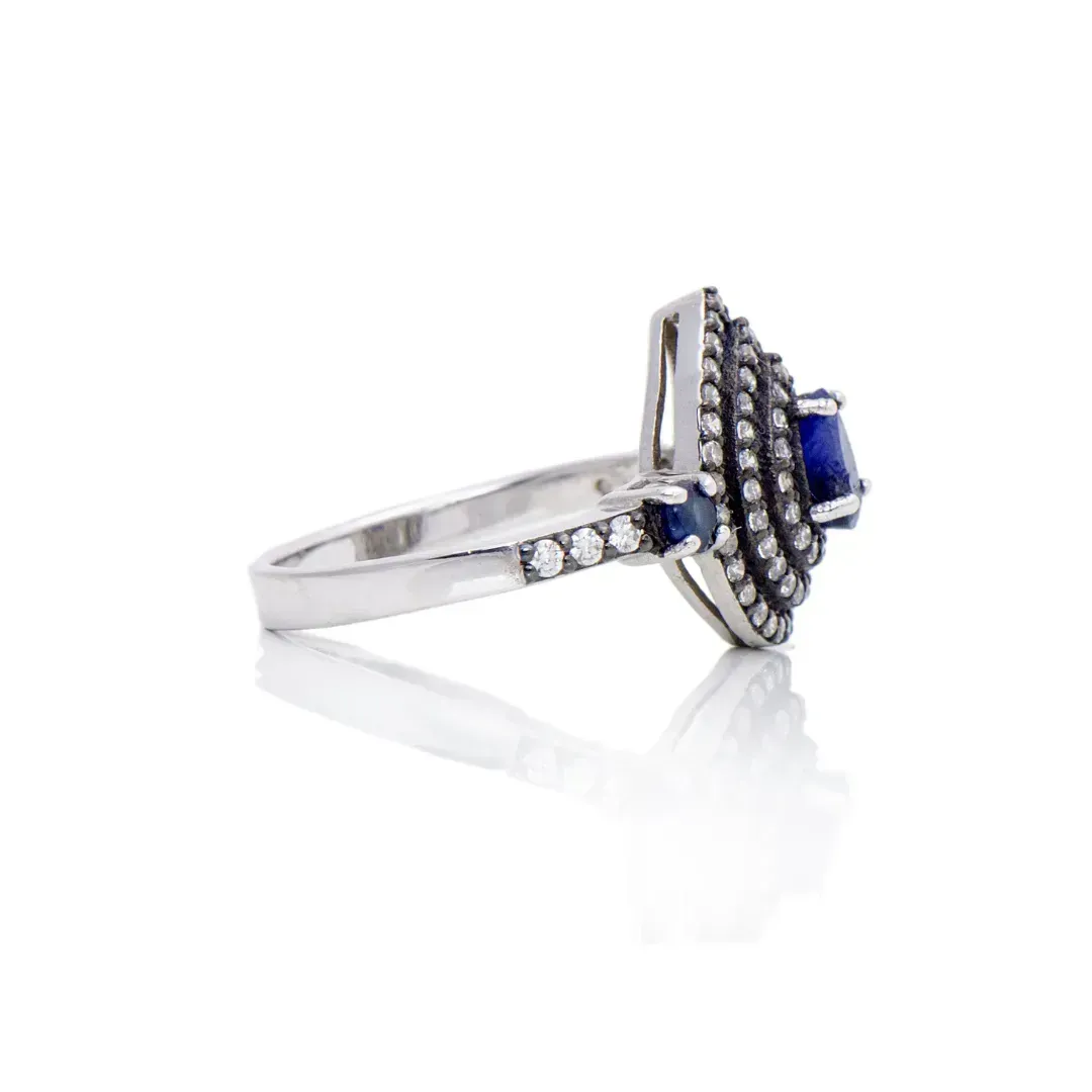 ANEL CRAVEJADO COM ZIRCONIA BRANCA - SAFIRA - BANHO RODIO BRANCO