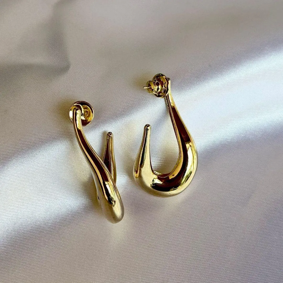 BRINCO TORTO - BANHO OURO 18K